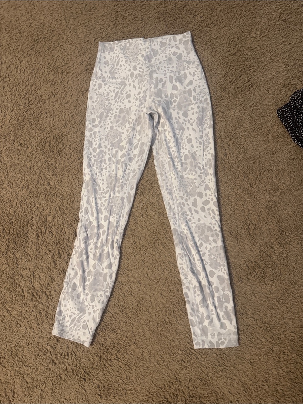 lululemon athletica White & Light Gray Animal Print Leggings
